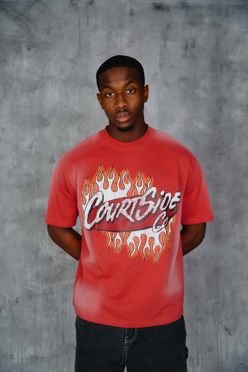 COURTSIDE MACKEY RELAXED TEE - RED WASH