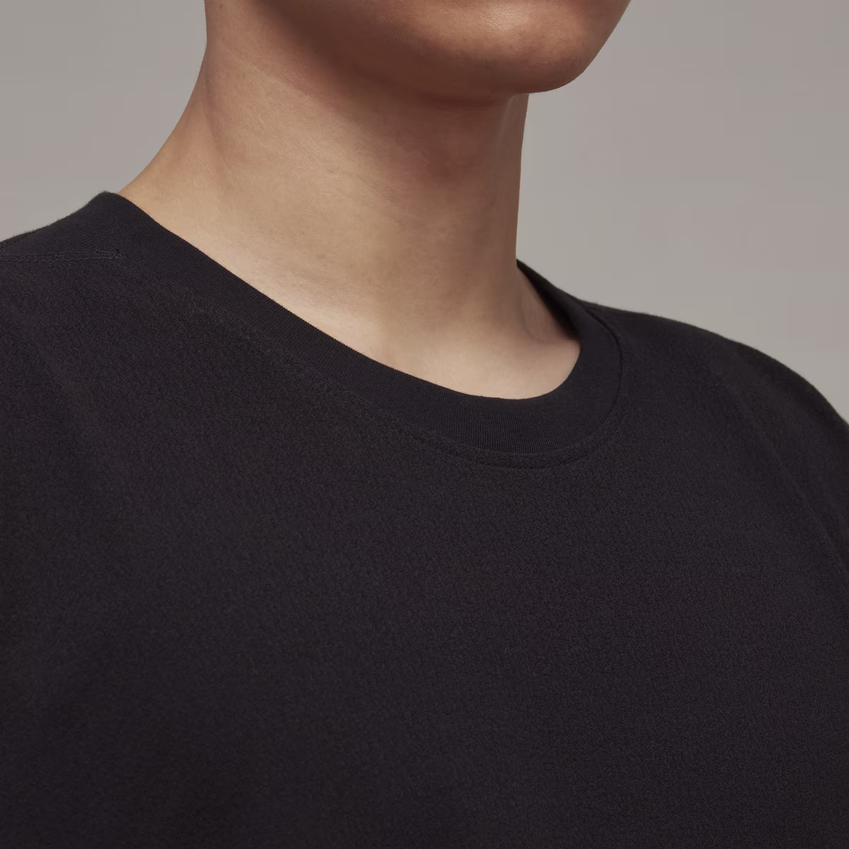 ADIDAS x Y-3 CREPE JERSEY SHORT SLEEVE POCKET T-SHIRT 